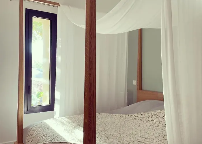 Nuit Romantique Avec Jacuzzi Prive ! * Noé