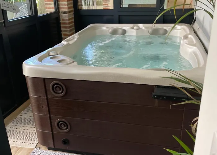 Villa Nuit Romantique Avec Jacuzzi Prive !